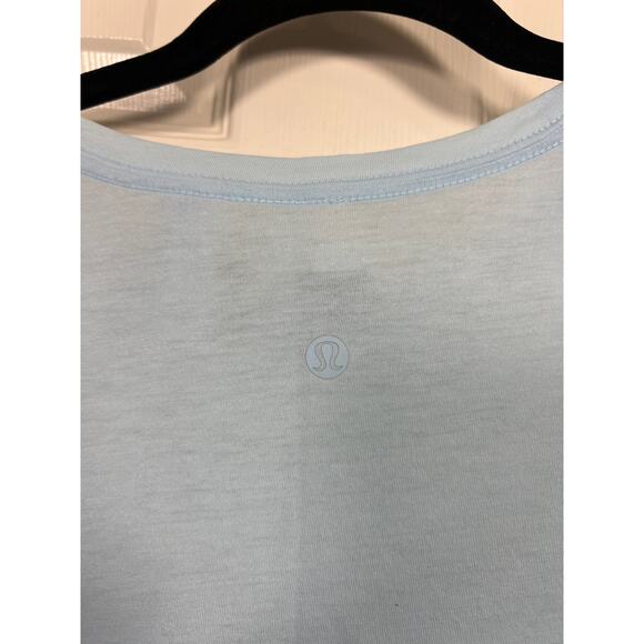 Lululemon Athletica Roll Around Tee Shirt Light Breezy Blue Women's Size 8 / Med - Picture 6 of 6